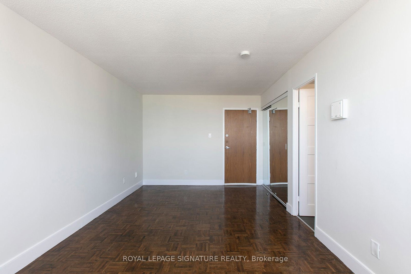 33-isabella-street-toronto-ontario-c12236620