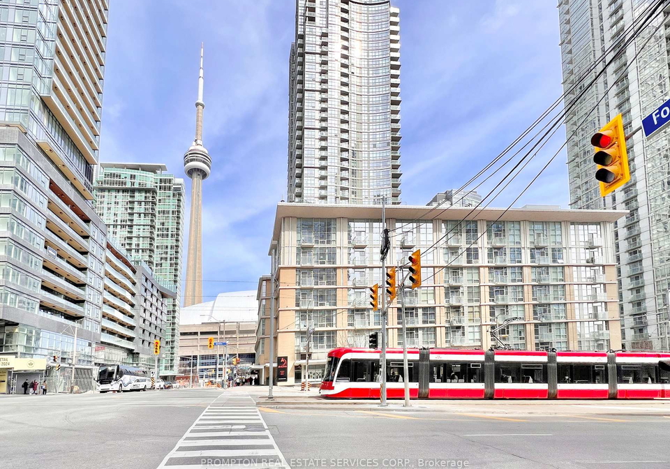 9-spadina-avenue-toronto-ontario-c12236675