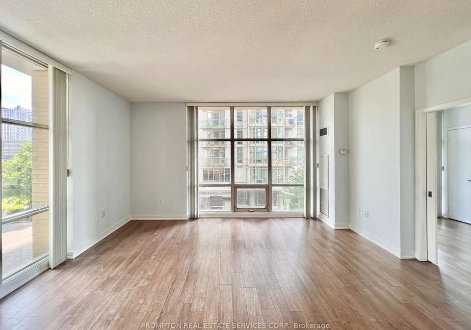 9-spadina-avenue-toronto-ontario-c12236675