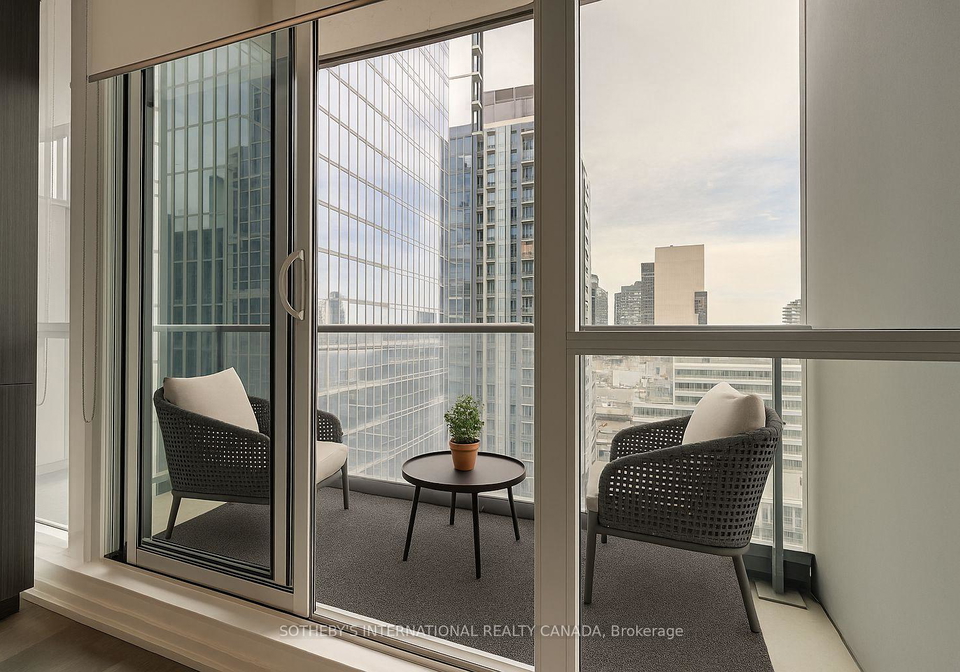 70-temperance-street-toronto-ontario-c12236726