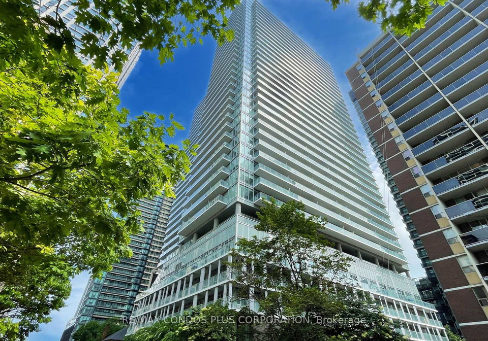 195-redpath-avenue-toronto-ontario-c12236821