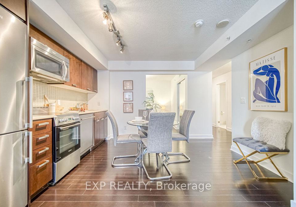 295-adelaide-street-w-toronto-ontario-c12237130