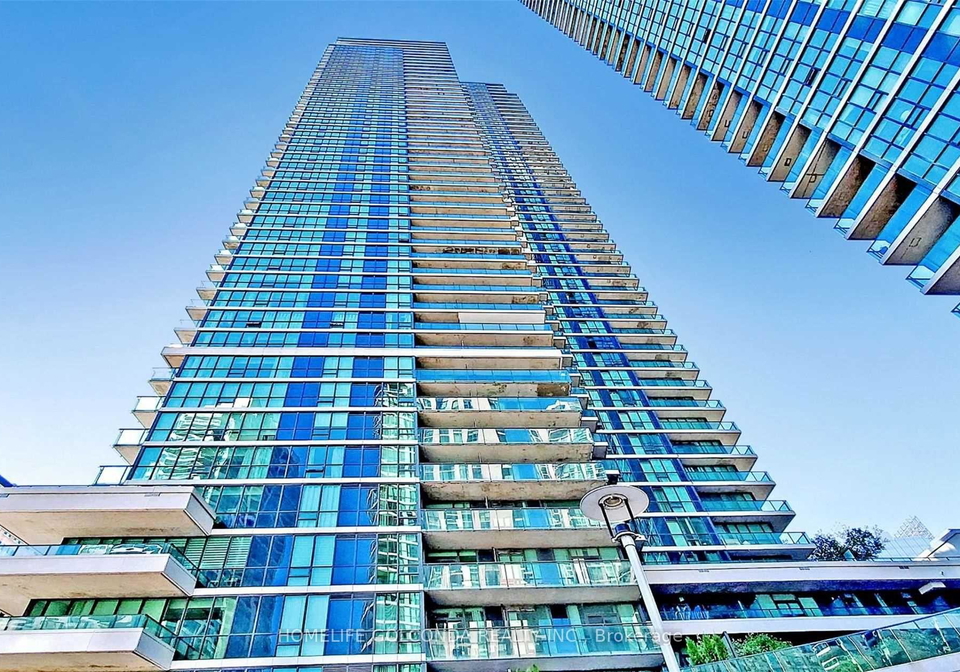 33-bay-street-toronto-ontario-c12237416