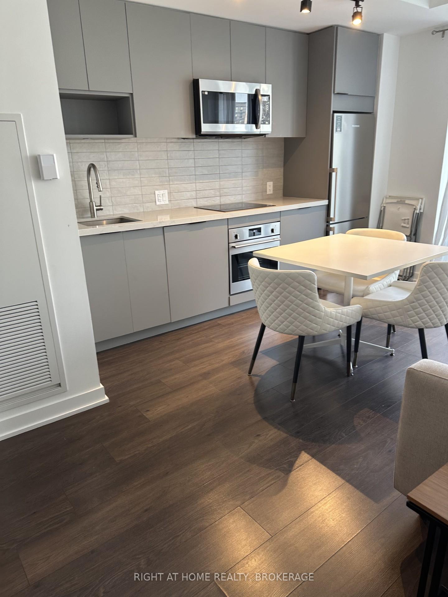 5-defries-street-toronto-ontario-c12237491