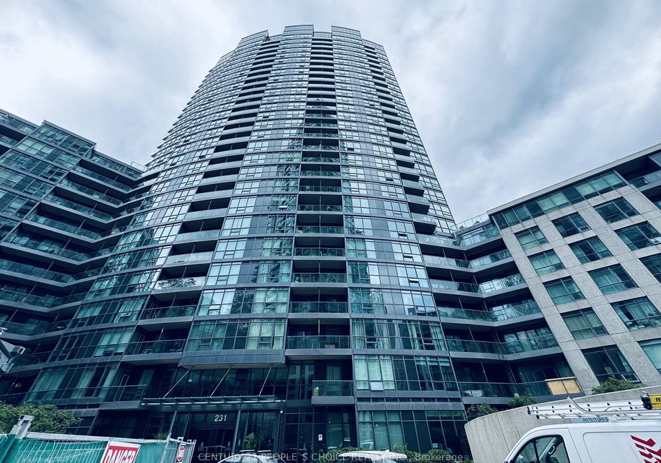 231-fort-york-boulevard-toronto-ontario-c12237522