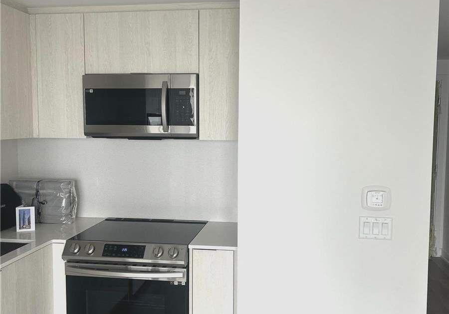 357-king-street-w-toronto-ontario-c12237529