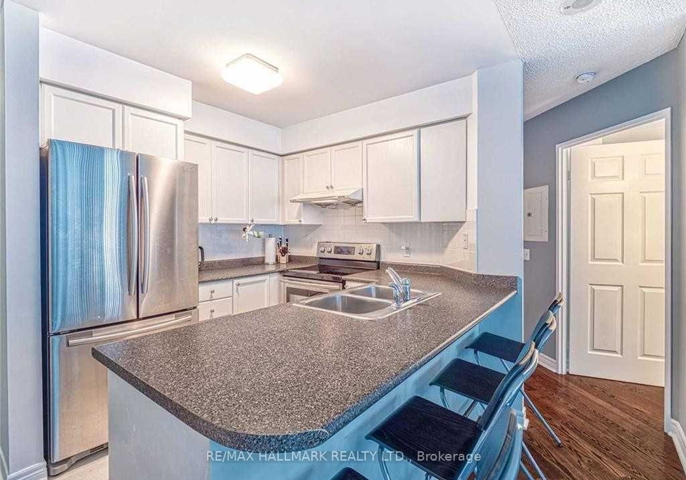 18-parkview-avenue-north-york-ontario-c12237539