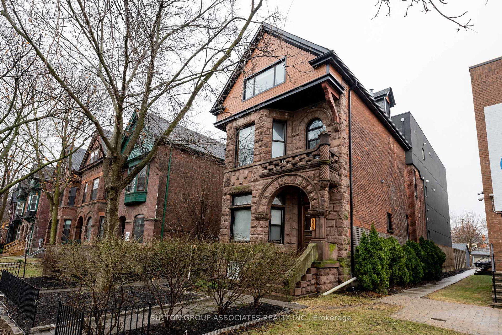 608-spadina-avenue-toronto-ontario-c12237892