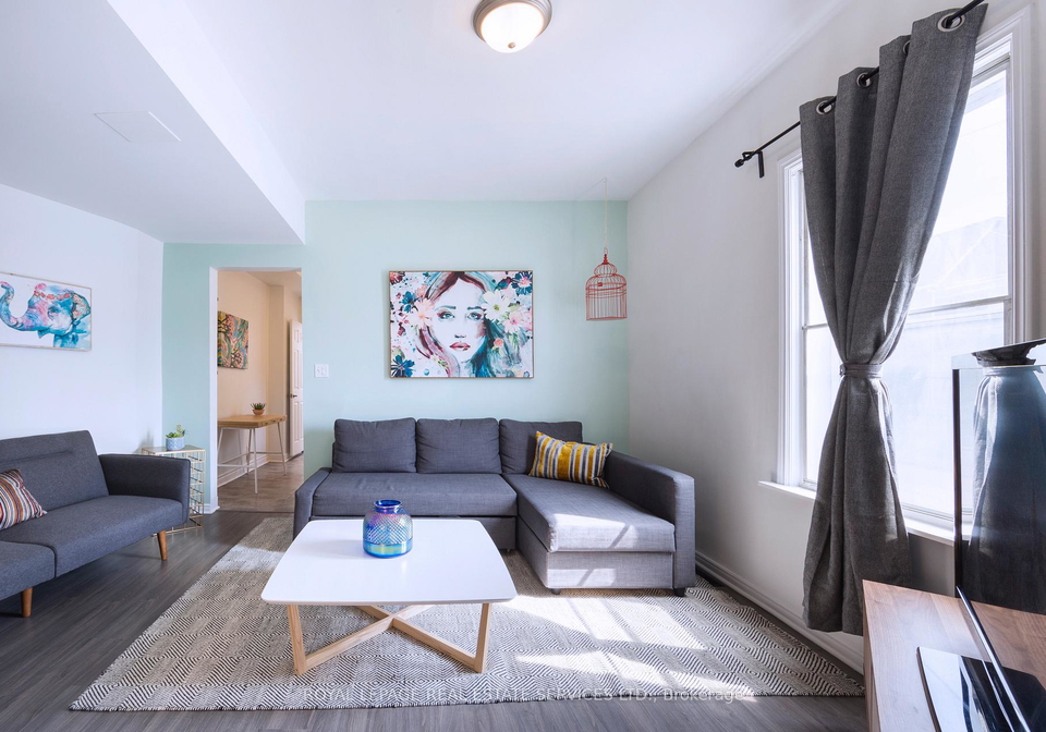 1-beatrice-street-toronto-ontario-c12238071