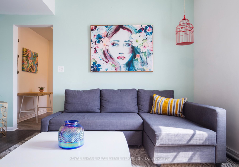 1-beatrice-street-toronto-ontario-c12238071