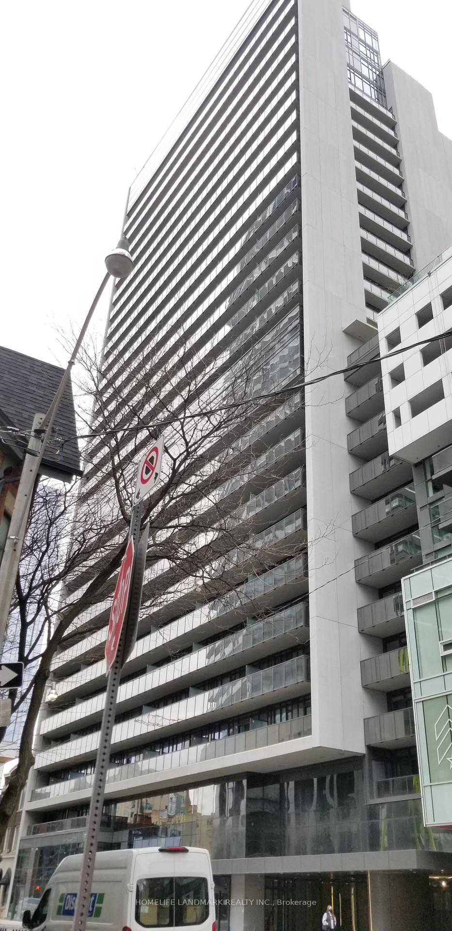 330-richmond-street-w-toronto-ontario-c12238166