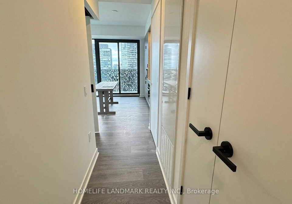 55-charles-street-e-toronto-ontario-c12238249