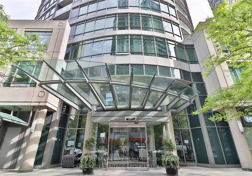 361-front-street-w-toronto-ontario-c12238260