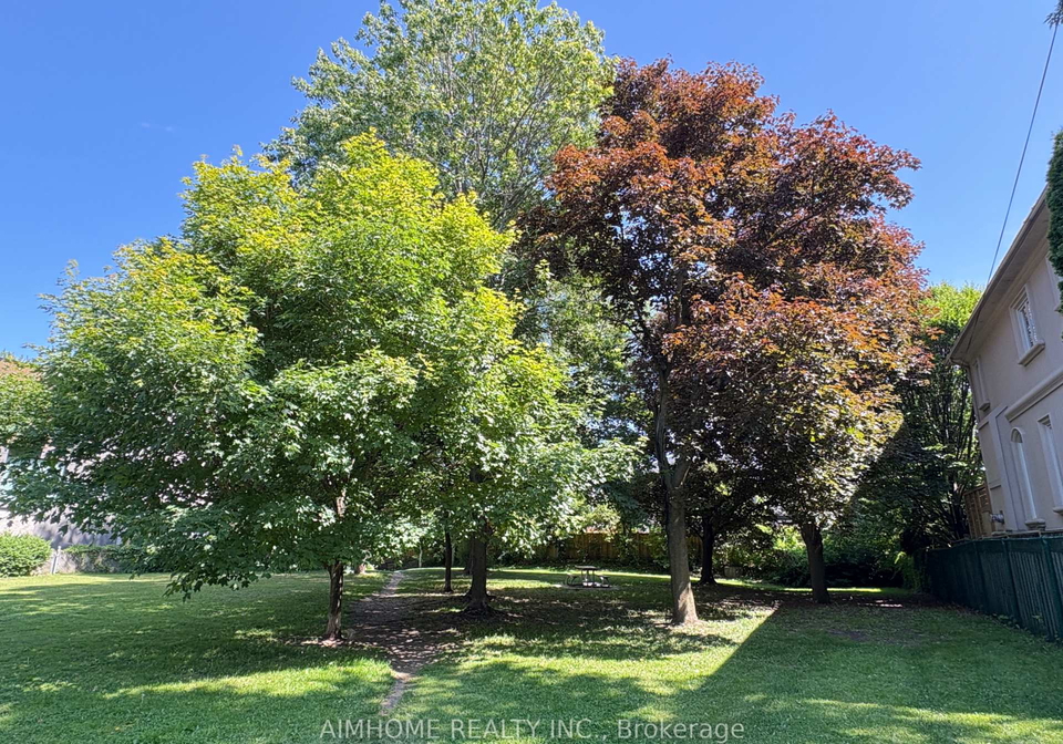619-bedford-park-avenue-toronto-ontario-c12238270