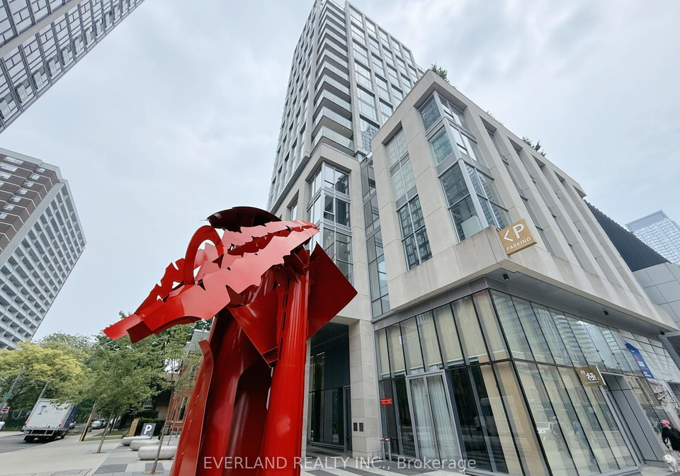 3-gloucester-street-toronto-ontario-c12238333