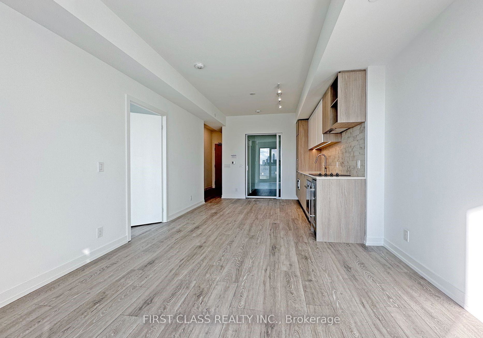 2020-bathurst-street-toronto-ontario-c12238457