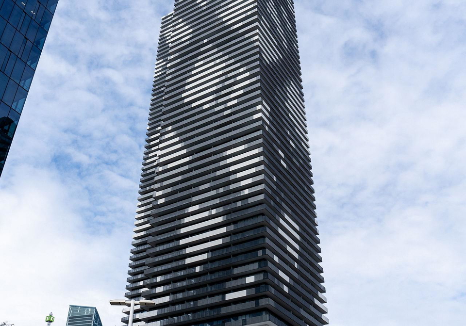 138-downes-street-toronto-ontario-c12238677