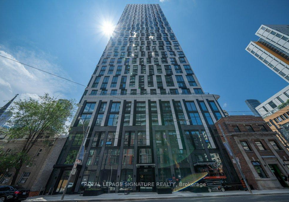 252-church-street-toronto-ontario-c12238729