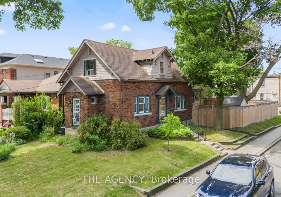 78-donegall-drive-east-york-ontario-c12238761