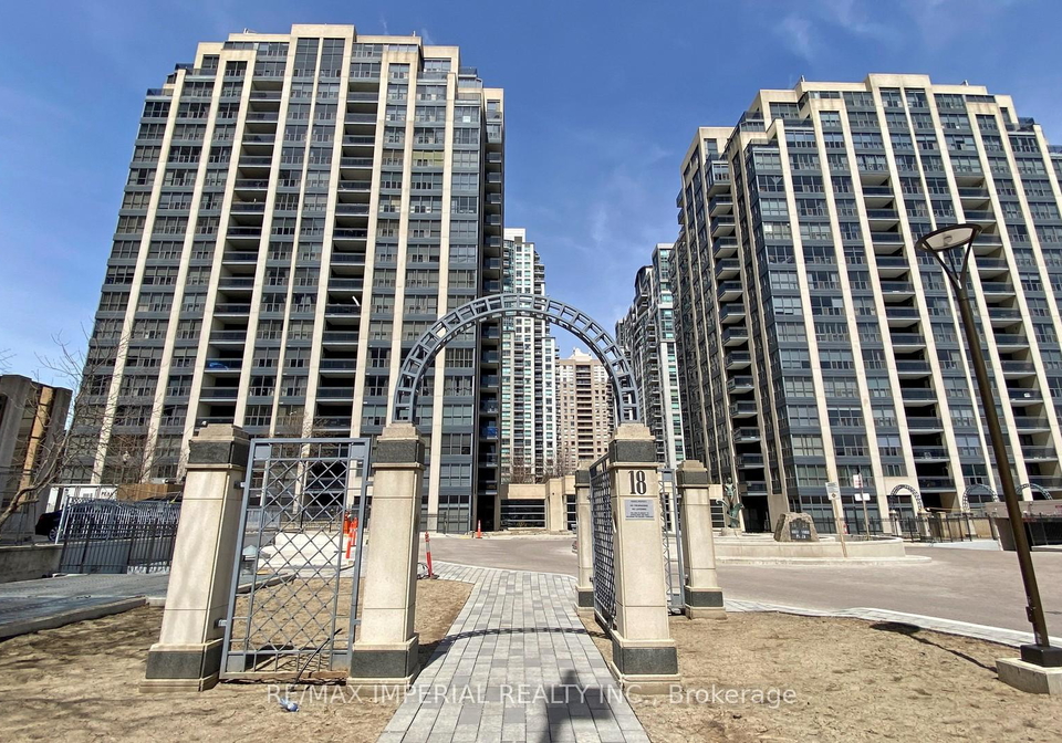 18-hollywood-avenue-north-york-ontario-c12238793