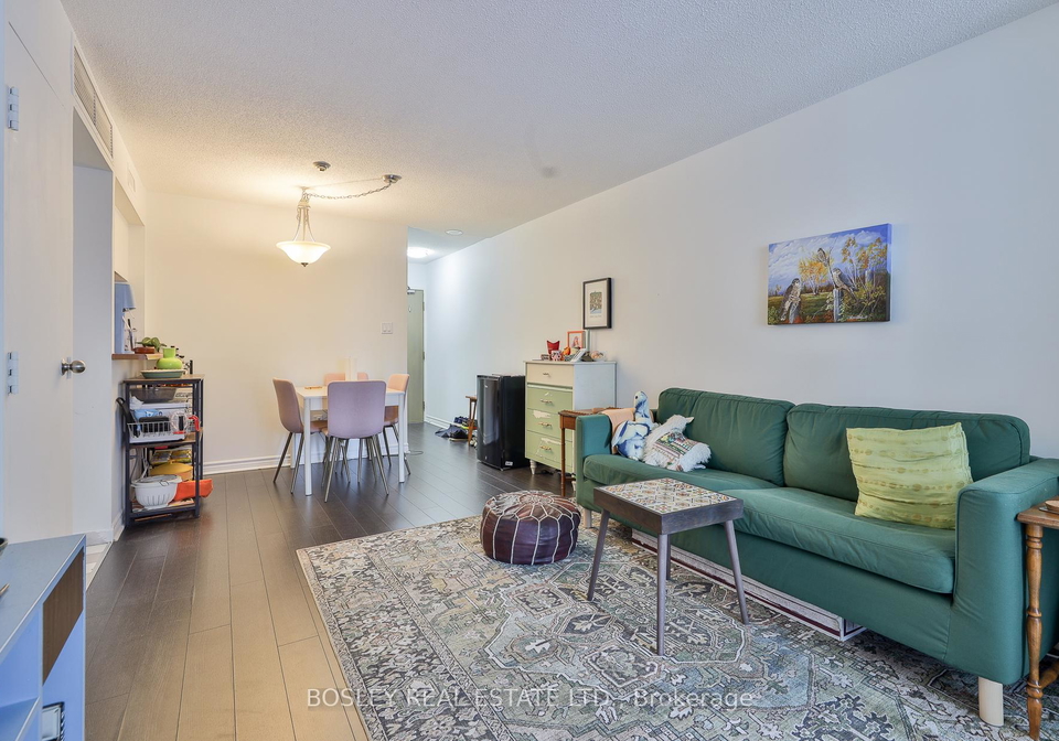 1001-bay-street-toronto-ontario-c12238903