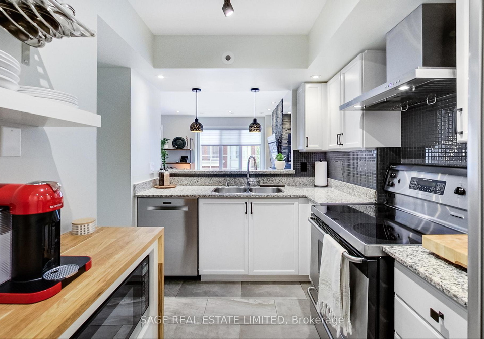 5-everson-drive-north-york-ontario-c12239297
