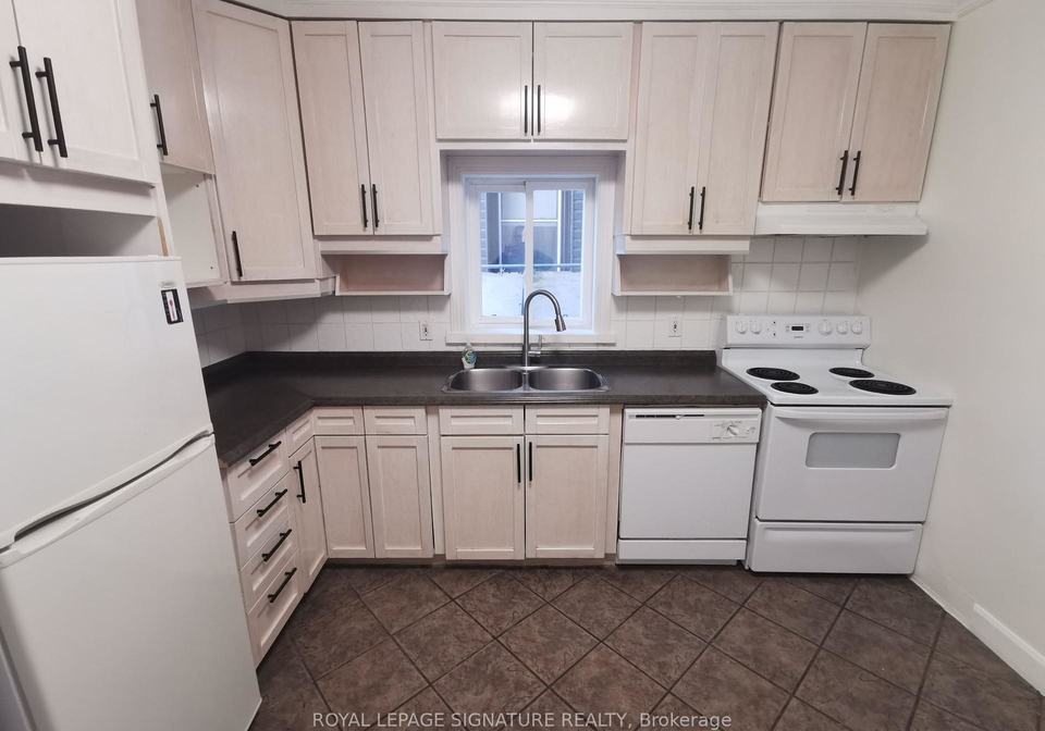 367-euclid-avenue-toronto-ontario-c12239378
