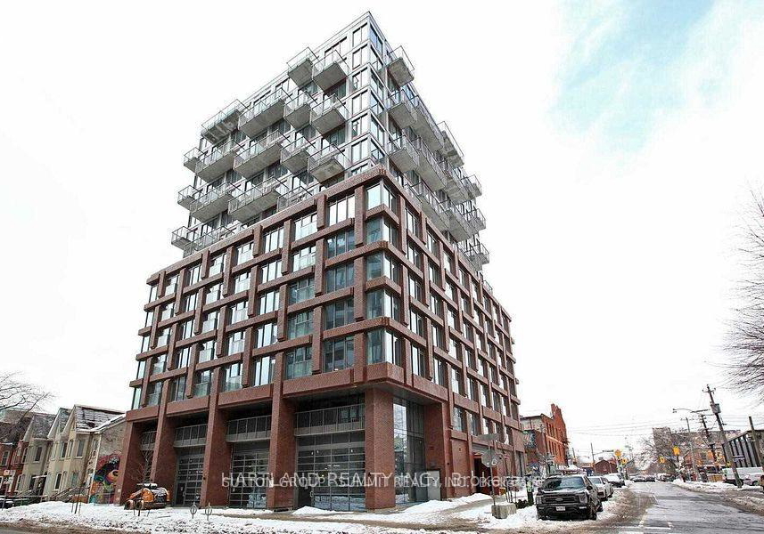 2-augusta-avenue-se-toronto-ontario-c12239530