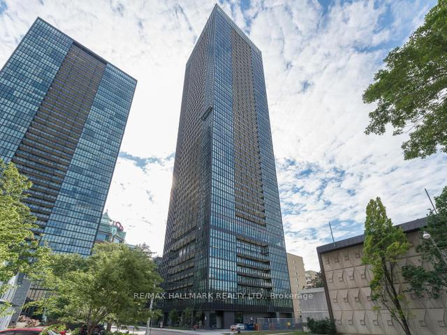 101-charles-street-e-toronto-ontario-c12239656