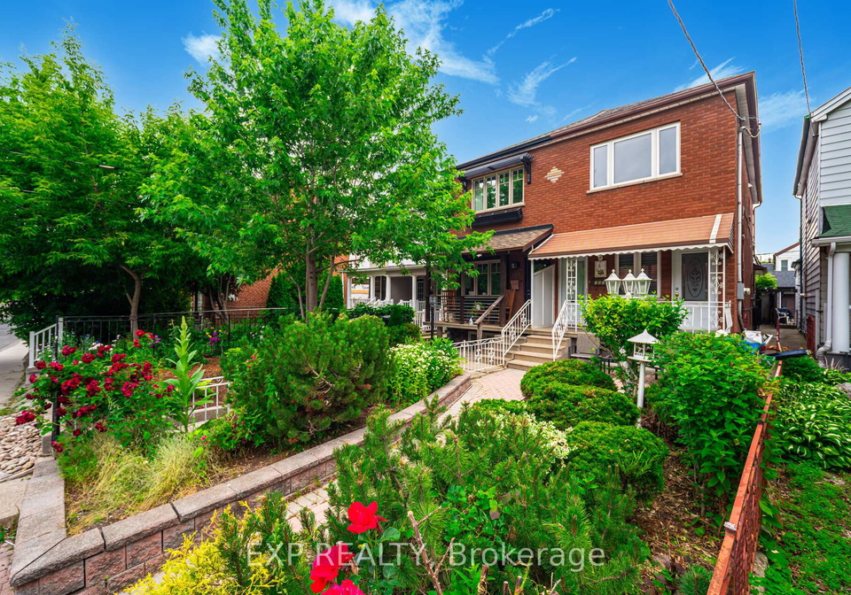 395-crawford-street-toronto-ontario-c12239695