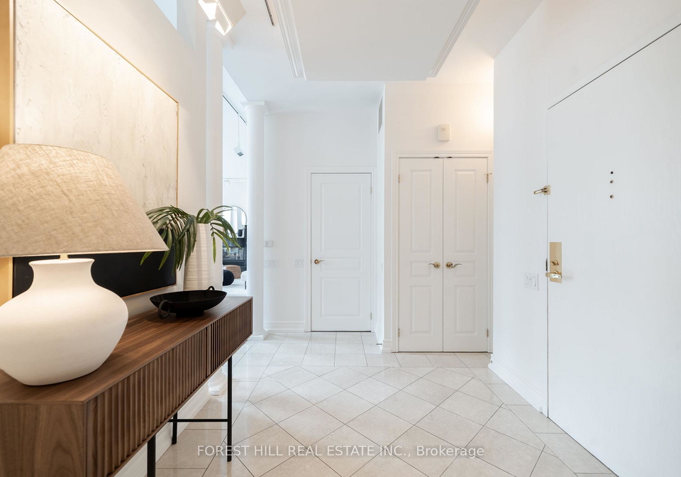 1-balmoral-avenue-toronto-ontario-c12239700
