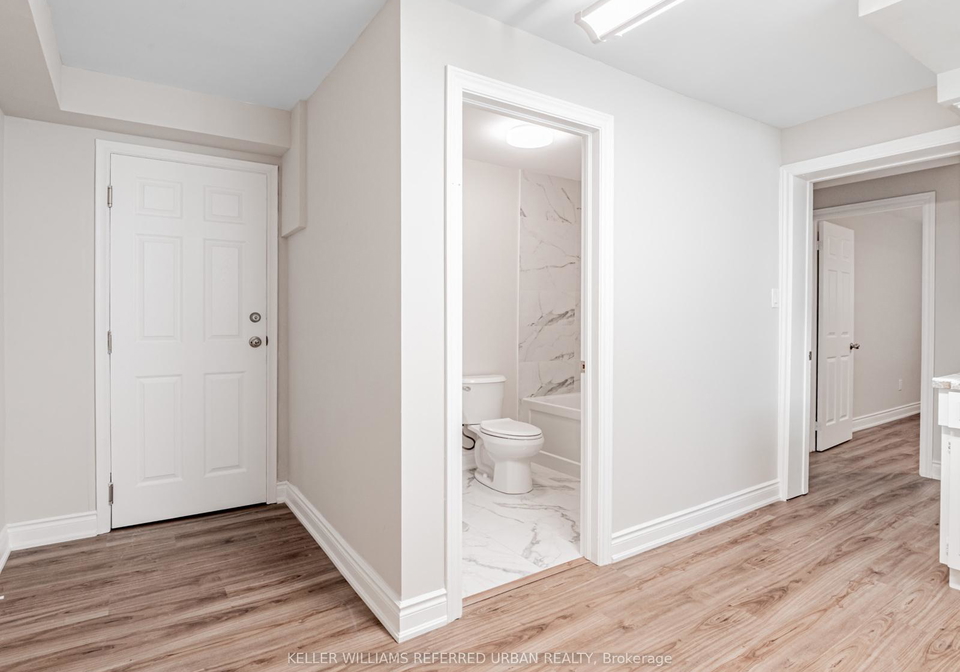 137-shelborne-avenue-toronto-ontario-c12239831