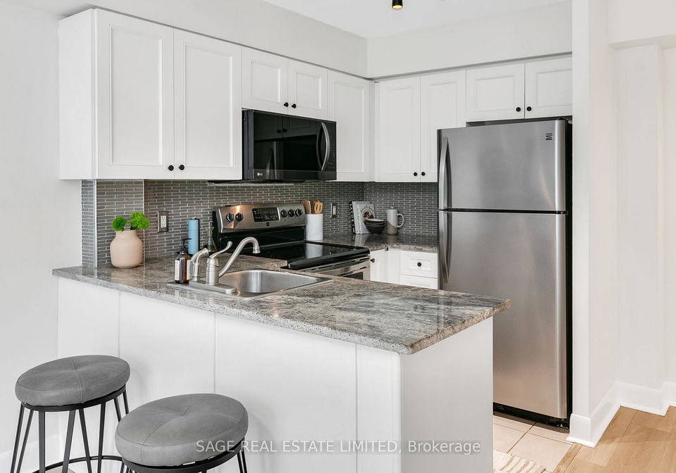 415-jarvis-street-toronto-ontario-c12239916