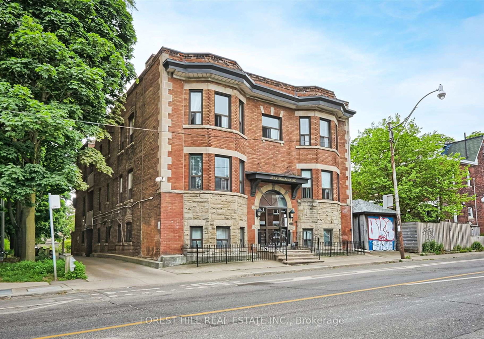 333-harbord-street-toronto-ontario-c12239973