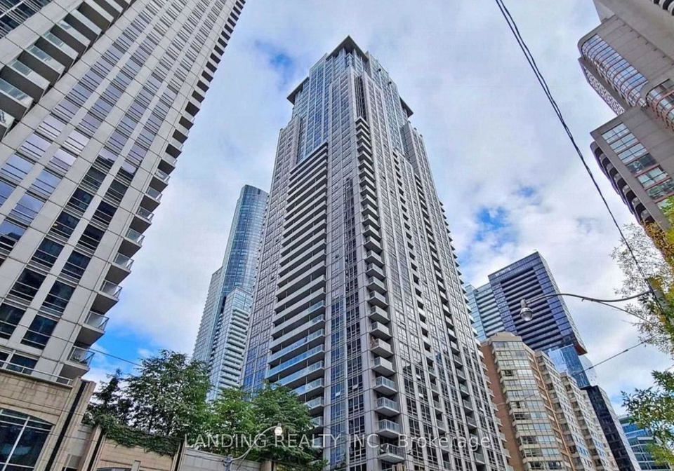 761-bay-street-toronto-ontario-c12240310