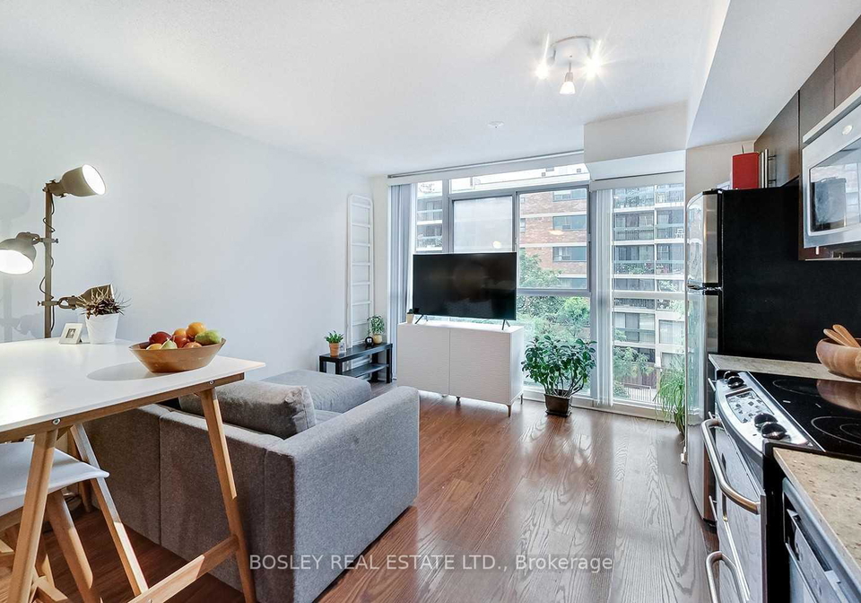 96-st-patrick-street-toronto-ontario-c12240364