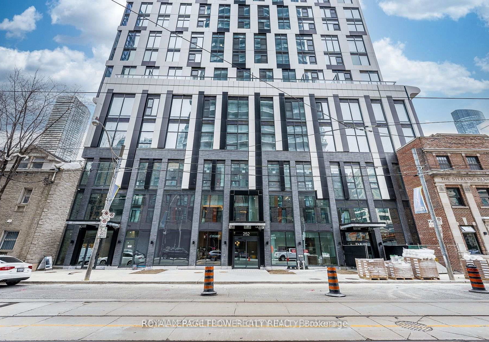252-church-street-toronto-ontario-c12240515