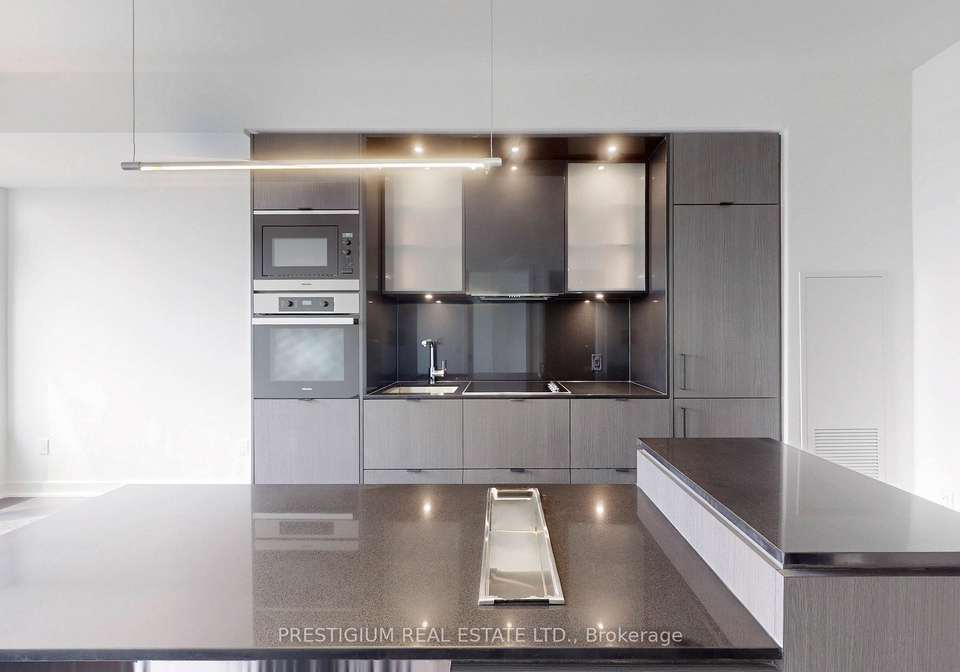 11-yorkville-avenue-toronto-ontario-c12240591