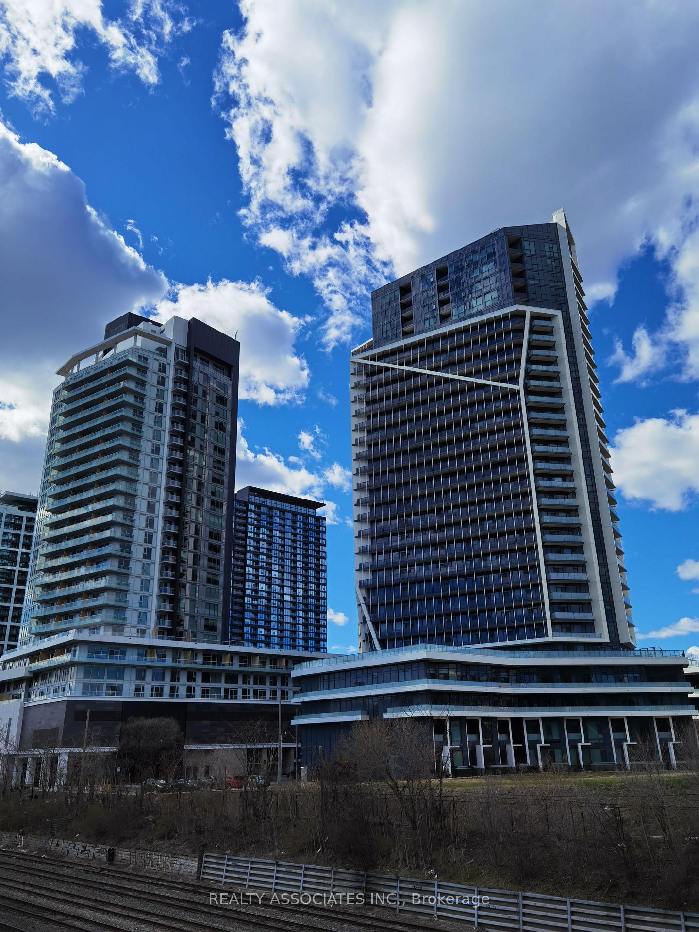 30-ordnance-street-toronto-ontario-c12240724