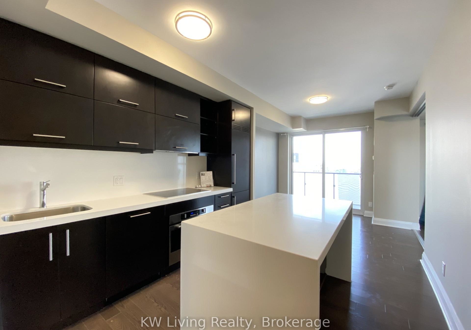 1080-bay-street-toronto-ontario-c12240835