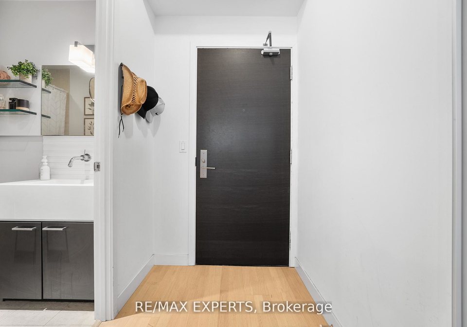 55-stewart-street-toronto-ontario-c12240890