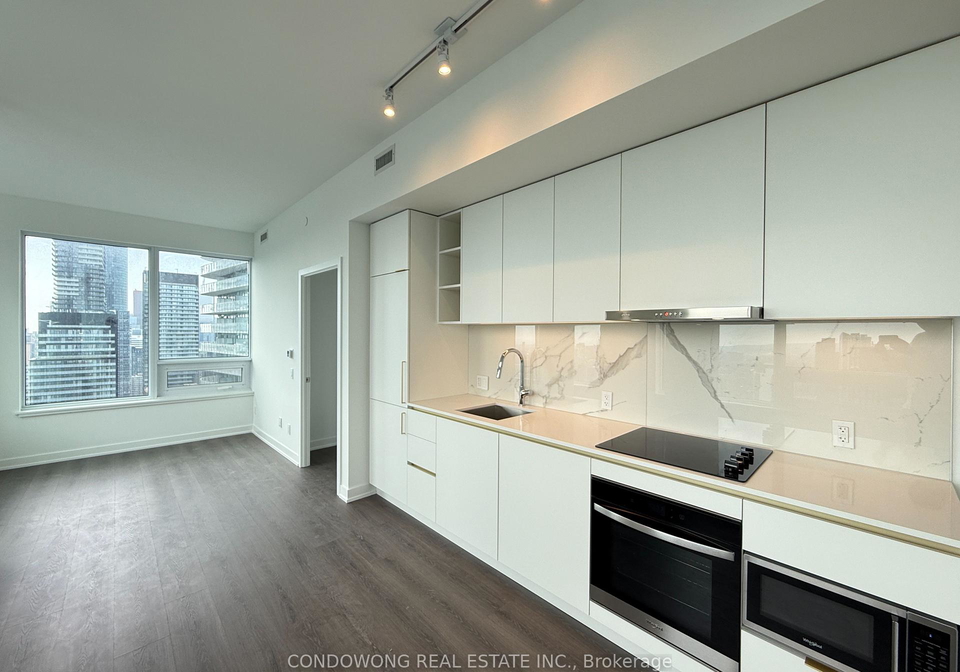 8-wellesley-street-w-toronto-ontario-c12240902