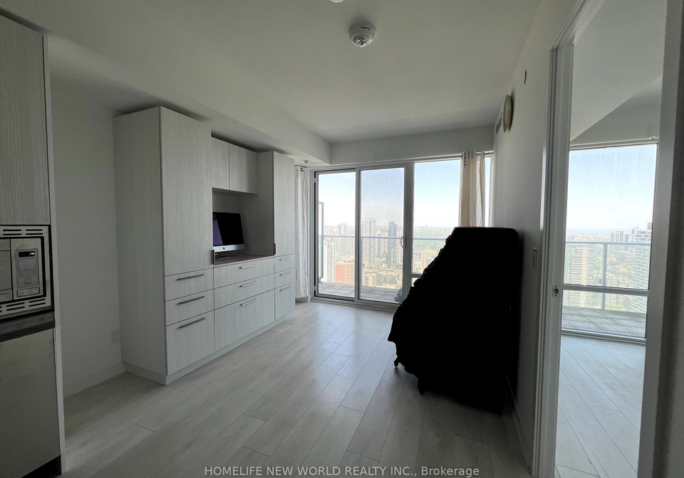 501-yonge-street-toronto-ontario-c12241105