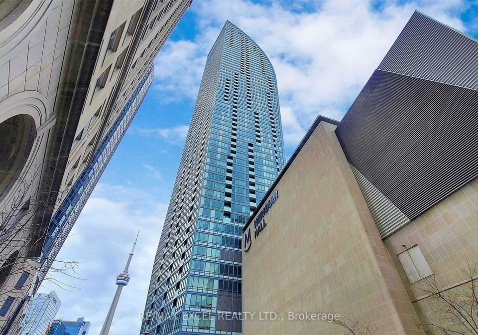 8-the-esplanade-avenue-toronto-ontario-c12241161