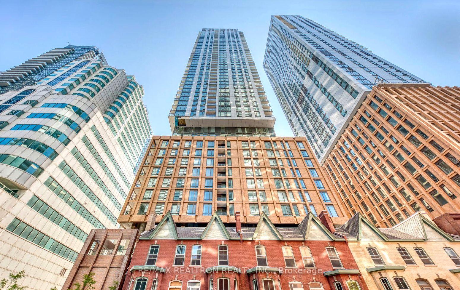 8-widmer-street-n-toronto-ontario-c12241164