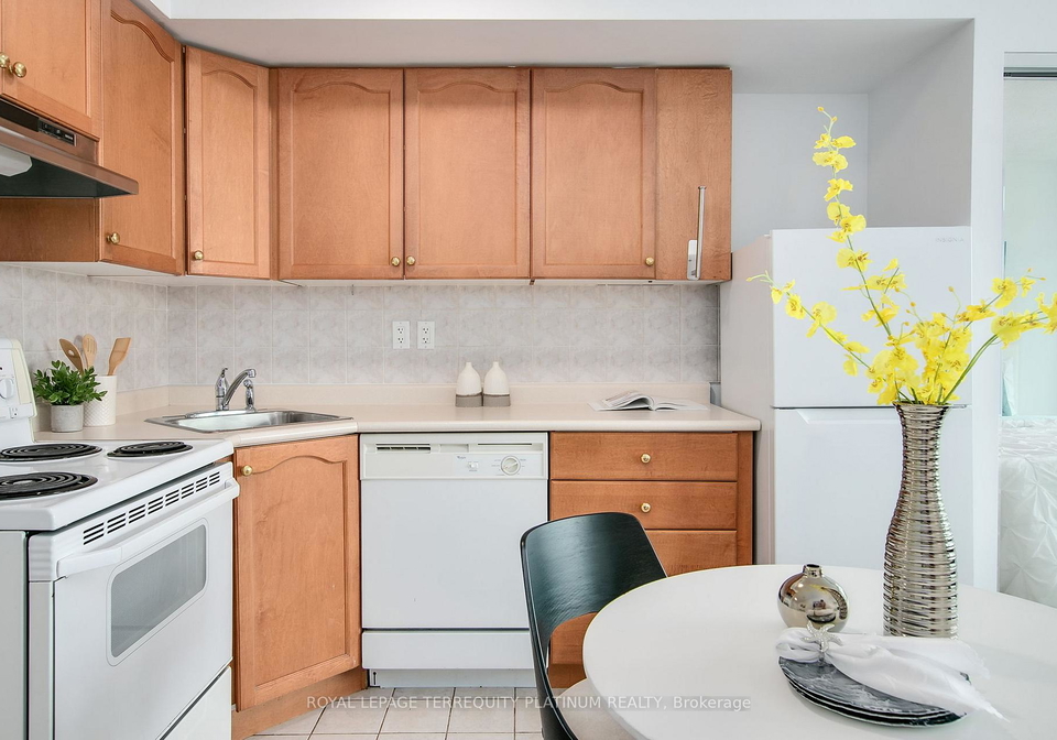 650-queens-quay-w-toronto-ontario-c12241186