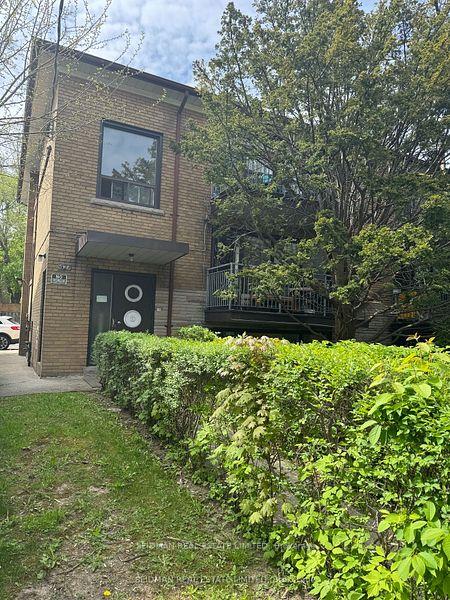 427-lawrence-avenue-w-toronto-ontario-c12241249