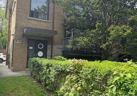 427-lawrence-avenue-w-toronto-ontario-c12241249
