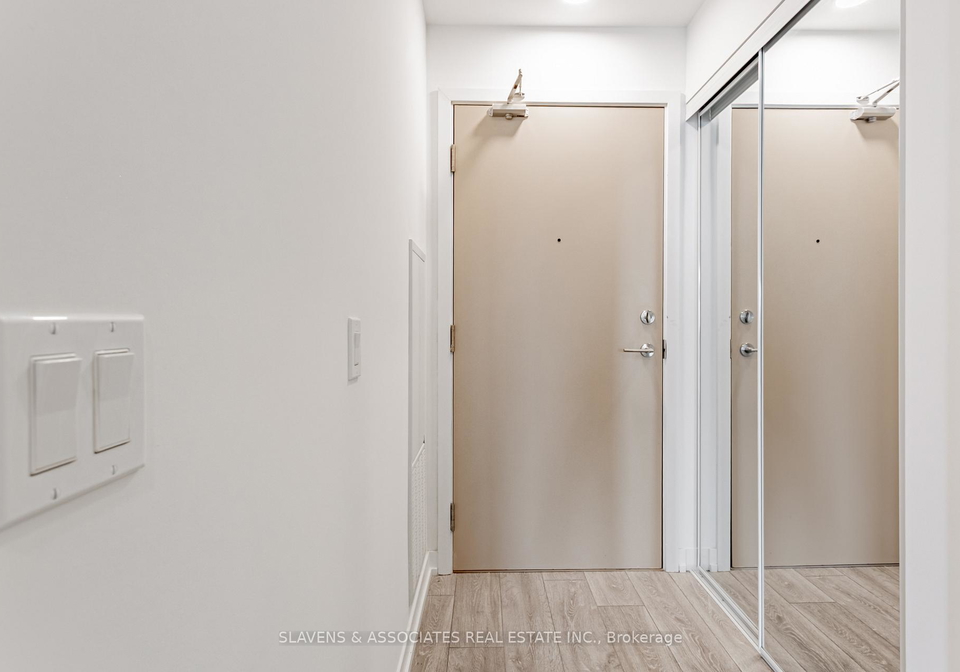 2020-bathurst-street-toronto-ontario-c12241431