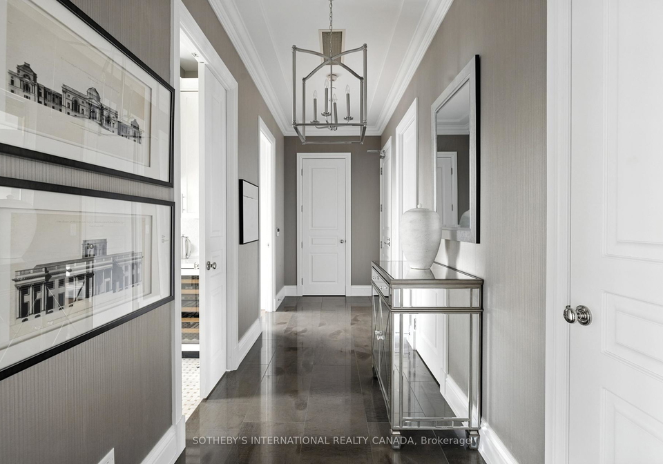 183-wellington-street-w-toronto-ontario-c12241449